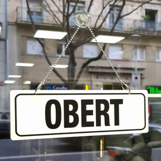 Obert-tancat, cartel para colgar con ventosa