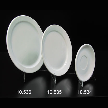 apoya platos en metacrilato transparentes con platos blanco como ejemplo de exposición
